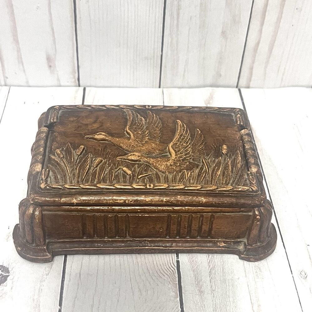 Vintage Syroco Wood Geese In Flight Trinket Jewelry Cigarette Box Mallards